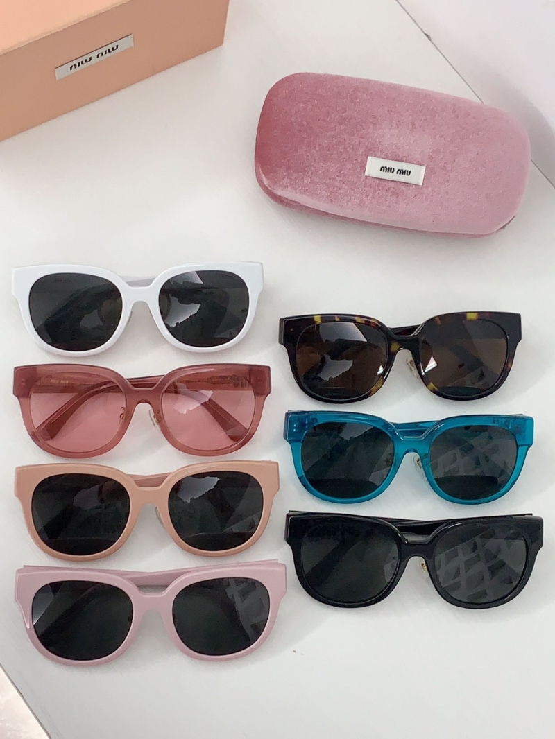 Miu miu Sunglasses